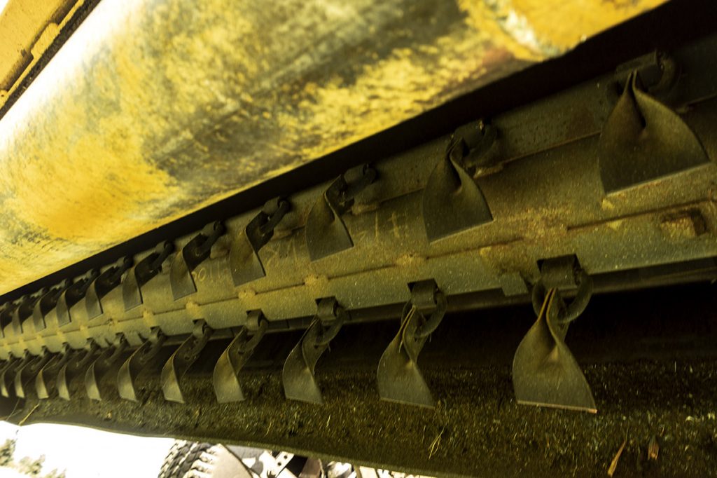 Vrisimo Super Series Flail Mower Valley Tool Mfg